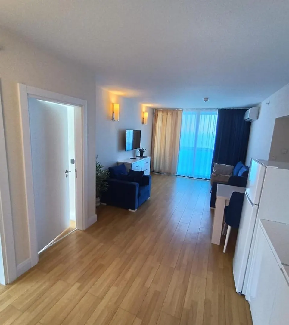 Hotel Orbi City Panorama Towers Batumi 5*,